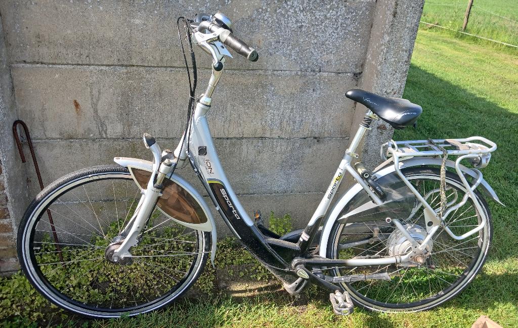 Sparta elektrische damesfiets -accu defect, Ophalen, Gebruikt, Minder dan 30 km per accu, Sparta