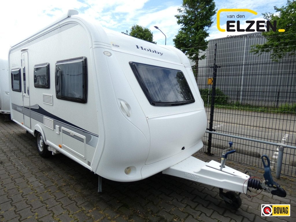 Hobby Excellent 455 UF. Mover, luifel, voortent, Rondzit, Hobby, Bedrijf, 5 tot 6 meter