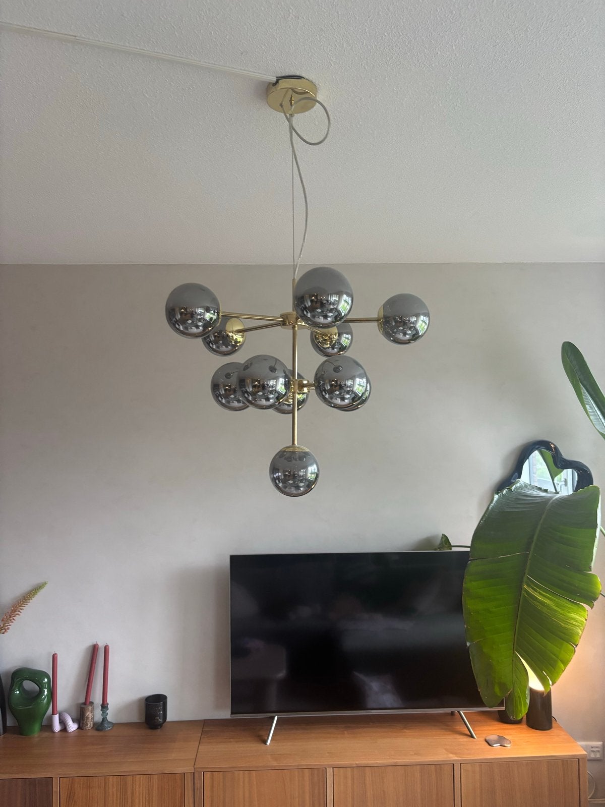 Made dot com Globe Kroonluchter - Stijlvolle Hanglamp, Huis en Inrichting, Ophalen, Zo goed als nieuw, Glas, 50 tot 75 cm