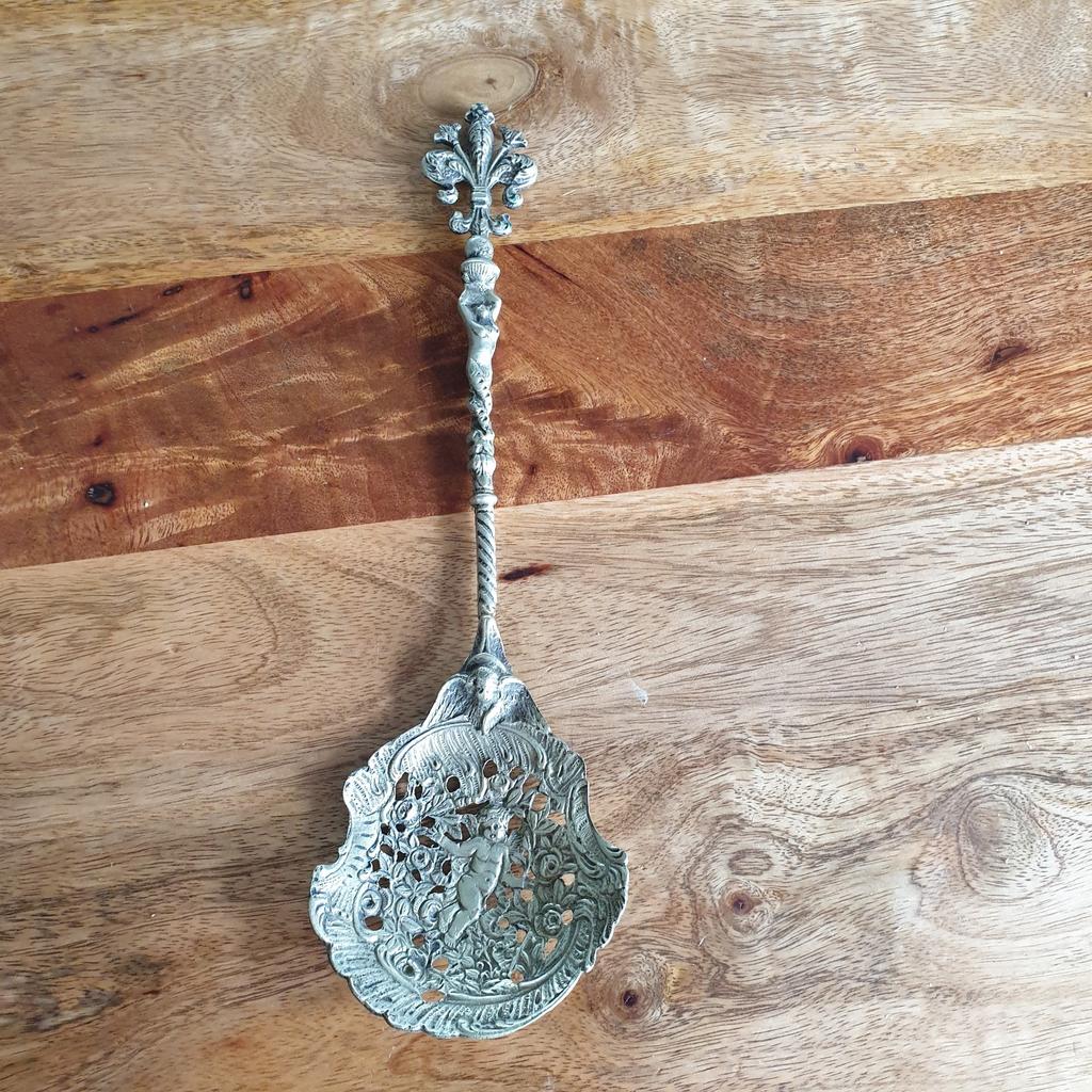 Prachtige grote verzilverde lepel met putti, Ophalen of Verzenden