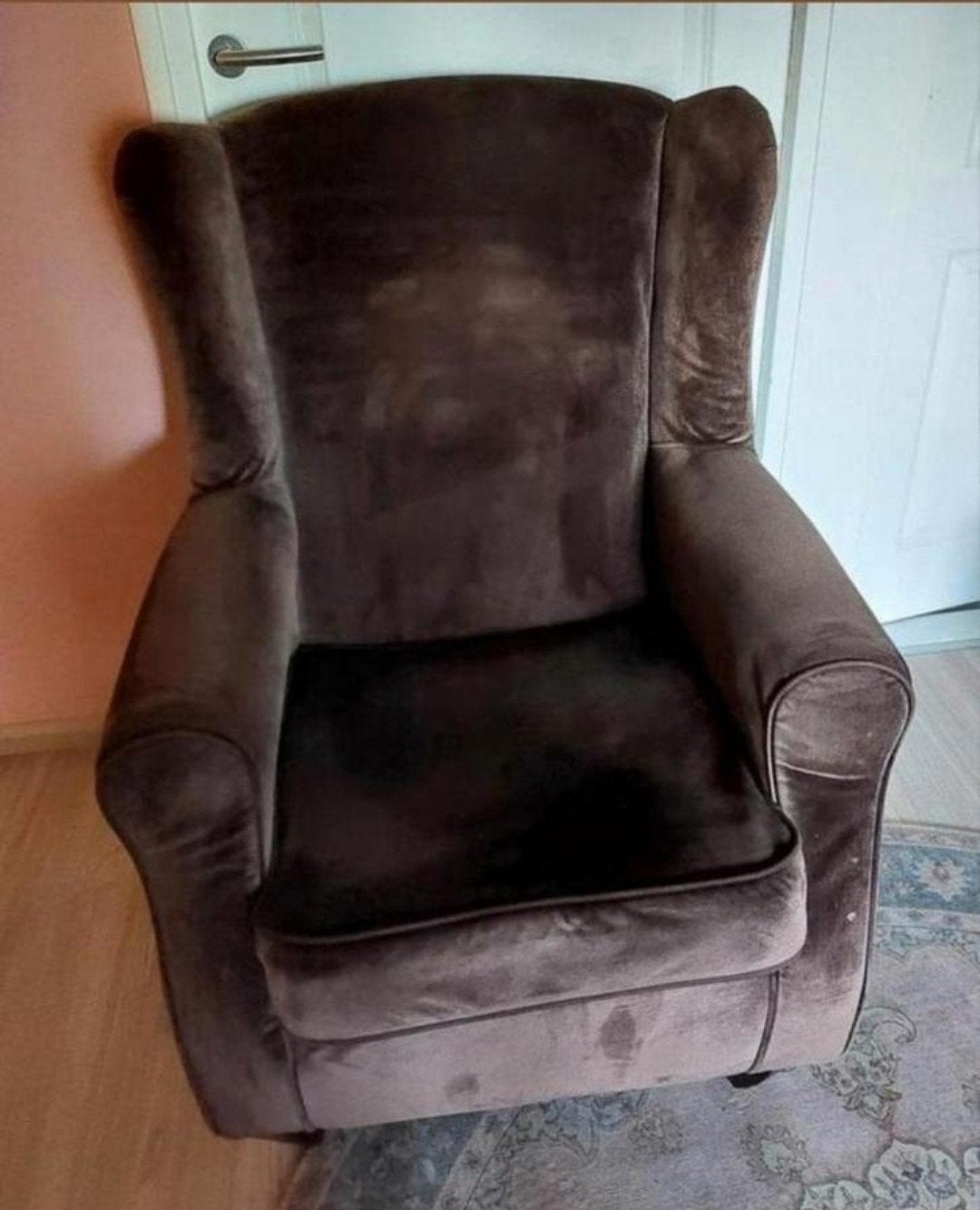 GRATIS ophalen bruin velours oor fauteuil, Ophalen, Gebruikt, 75 tot 100 cm, 50 tot 75 cm