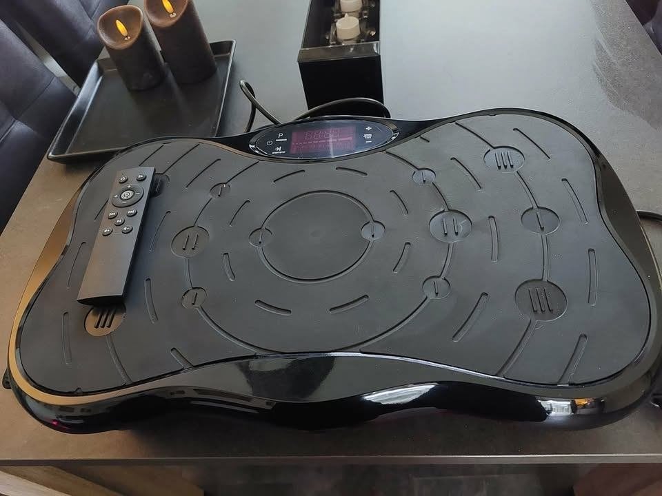 Zoluko Fitness Trilplaat met Bluetooth Functie, Trilplaat, Ophalen of Verzenden, Zo goed als nieuw, Benen