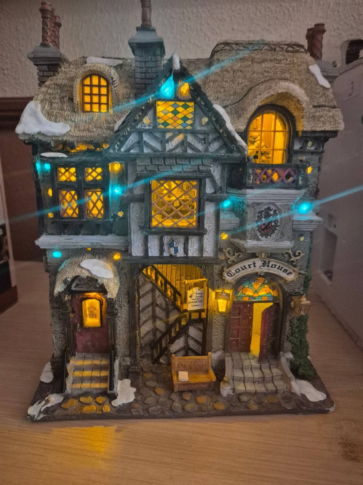 Lemax - Hall Of Justice (facade, 2004), Ophalen of Verzenden, Zo goed als nieuw