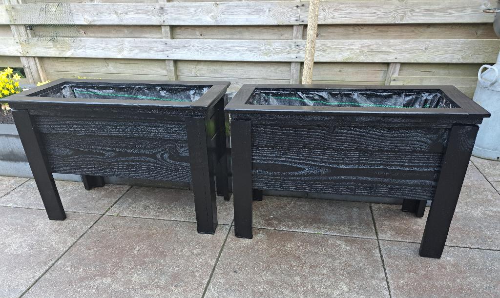 Plantenbakken, kleur diep zwart., Ophalen, Minder dan 30 cm, Zo goed als nieuw, 60 tot 100 cm