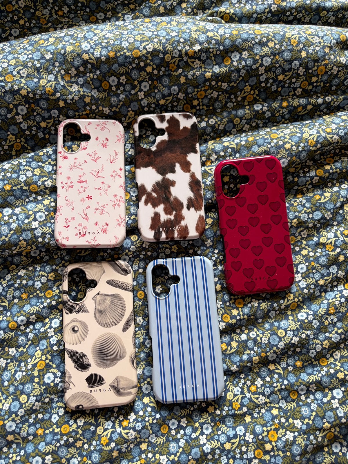 Burga iPhone 17 hoesjes, Ophalen of Verzenden, Zo goed als nieuw