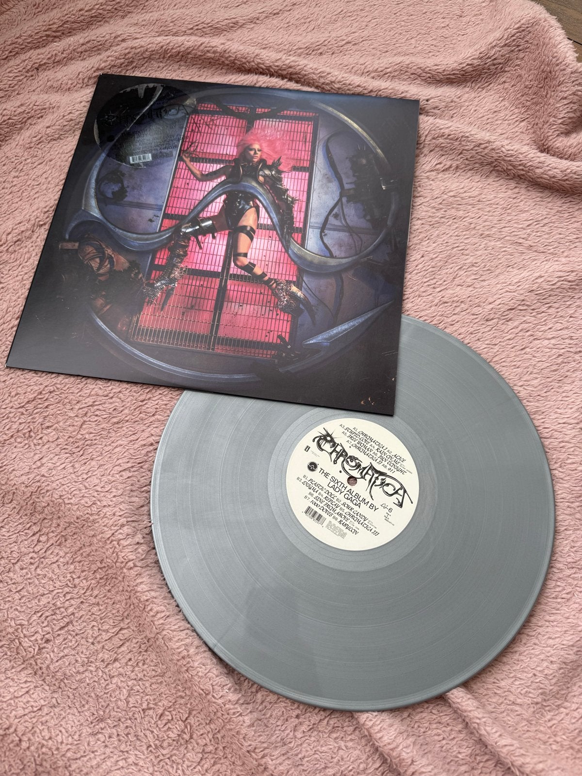 Lady Gaga Chromatica Vinyl USA Custom hoes LP plaat, LP, Pop, Ophalen of Verzenden, Zo goed als nieuw