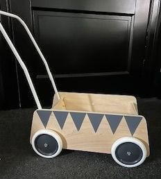 Loopwagen van Petite Amelie in nieuwstaat, Kinderen en Baby's, Speelgoed | Houten speelgoed, Ophalen, Zo goed als nieuw, Duw- of Trekspeelgoed