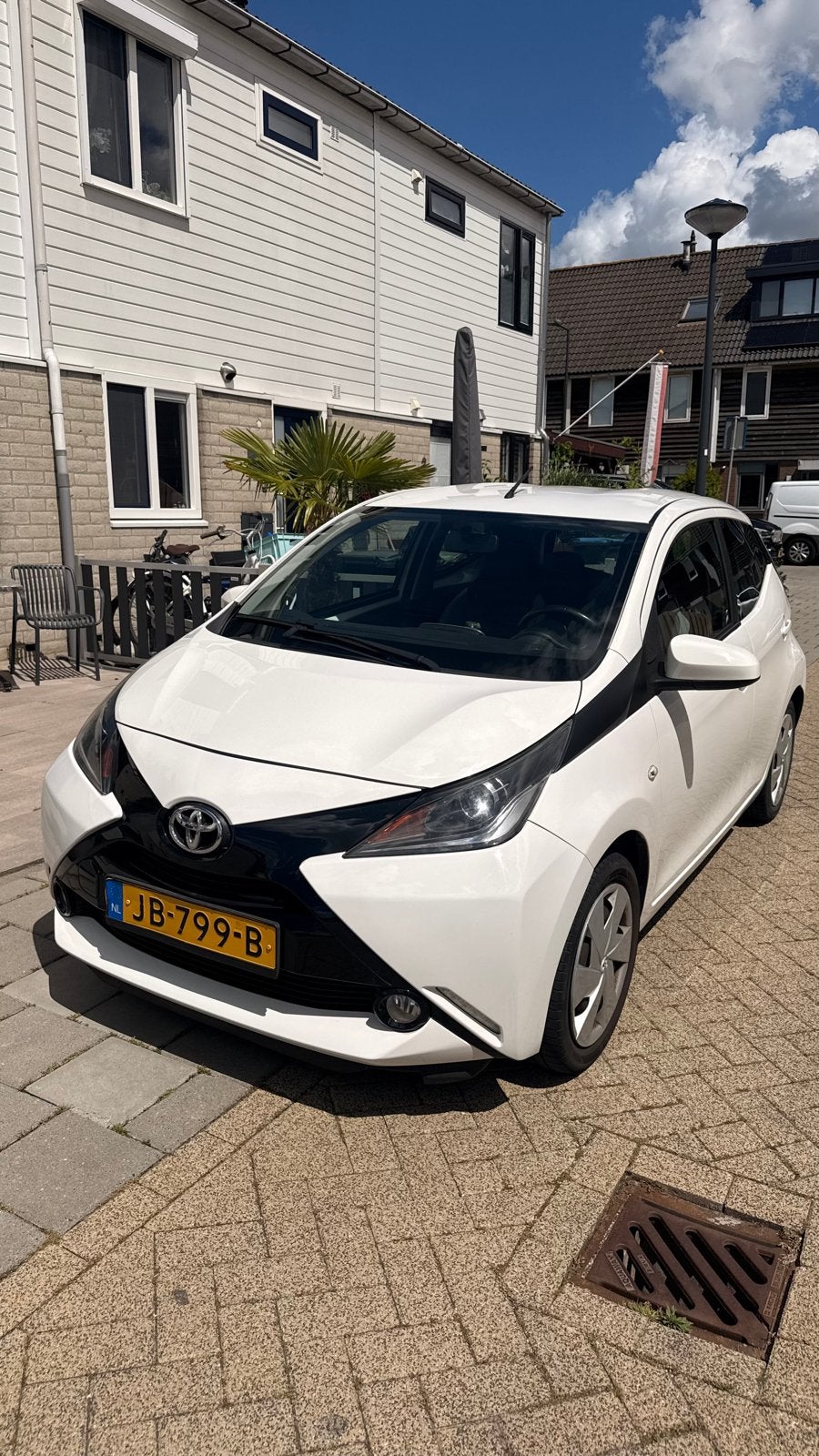 Toyota Aygo 2016, Auto's, Toyota, Particulier, Aygo, Benzine, B, Hatchback, Handgeschakeld, Origineel Nederlands, Wit, Voorwielaandrijving