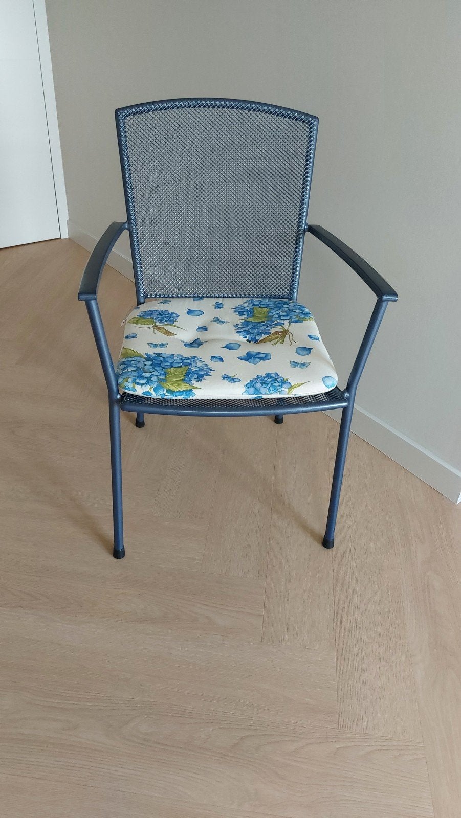 Royal Garden Balero tuinstoel - Blauw staal met kussen, Tuin en Terras, Tuinstoelen, Ophalen, Gebruikt, Metaal, Stapelbaar