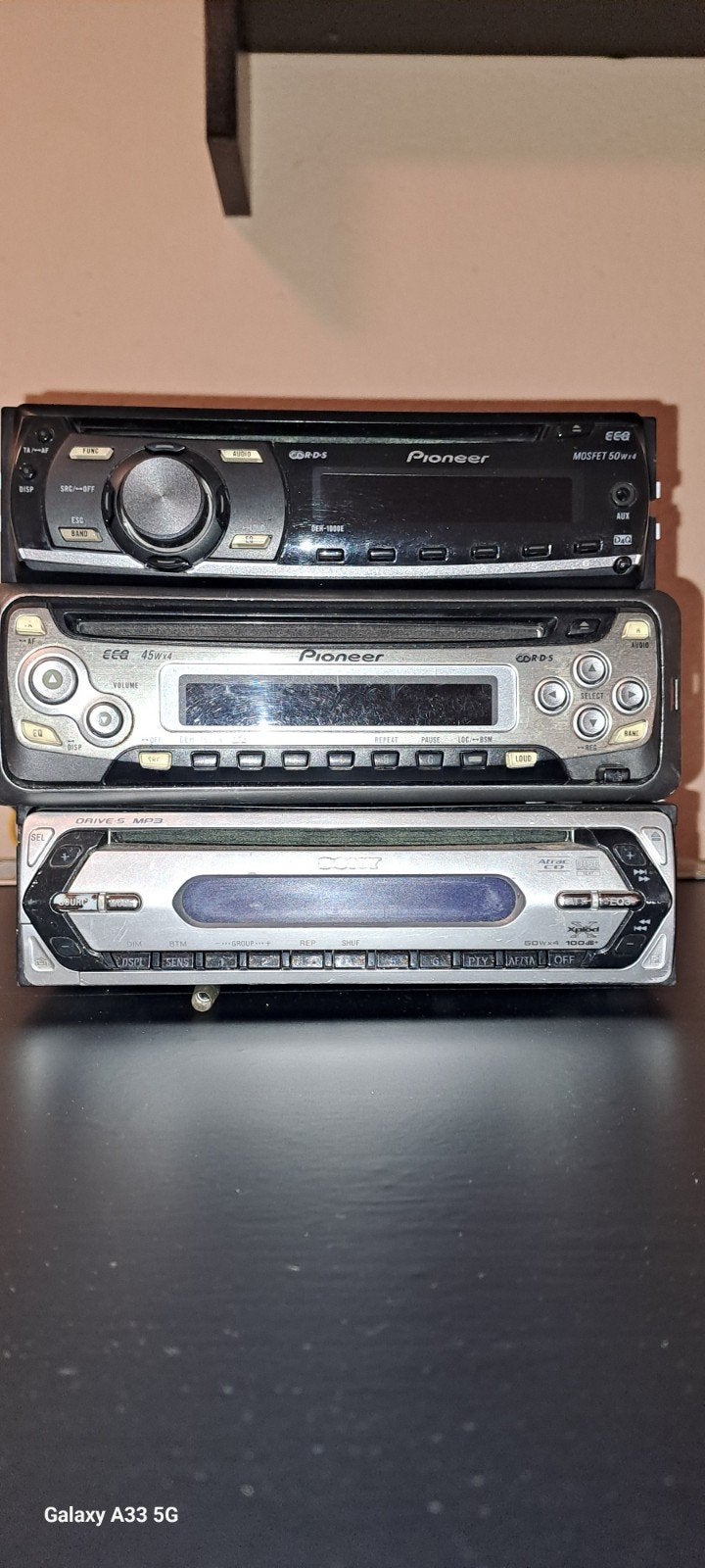 Pioneer en Sony autoradio's - 3 stuks, Ophalen of Verzenden, Gebruikt
