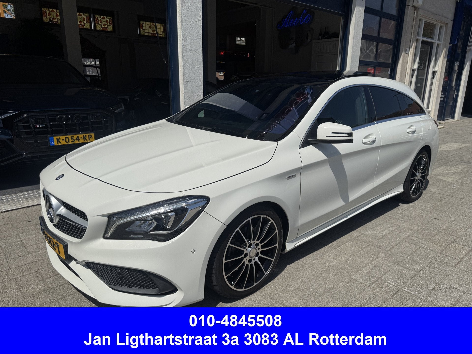 Mercedes-Benz CLA-Klasse Shooting Brake 180 AMG/EDITION/PANO, 730 kg, Gebruikt, 4 cilinders, Leder en Stof