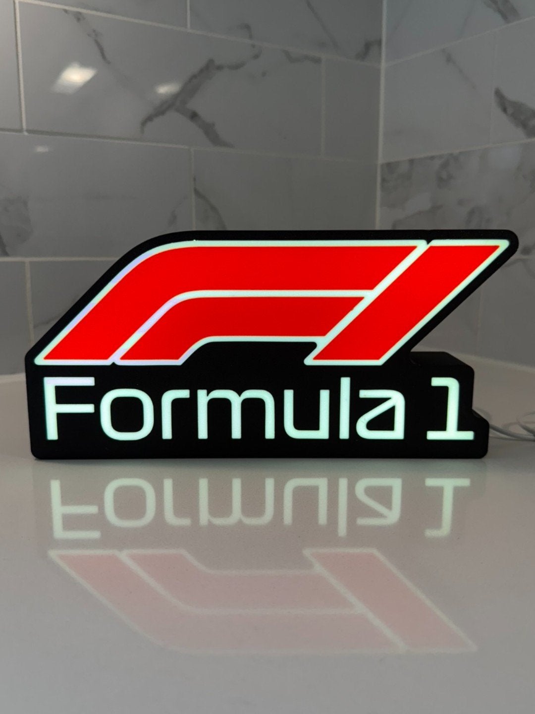 Nieuw Formule 1 LED-logo - USB-aansluiting, Ophalen of Verzenden, Nieuw