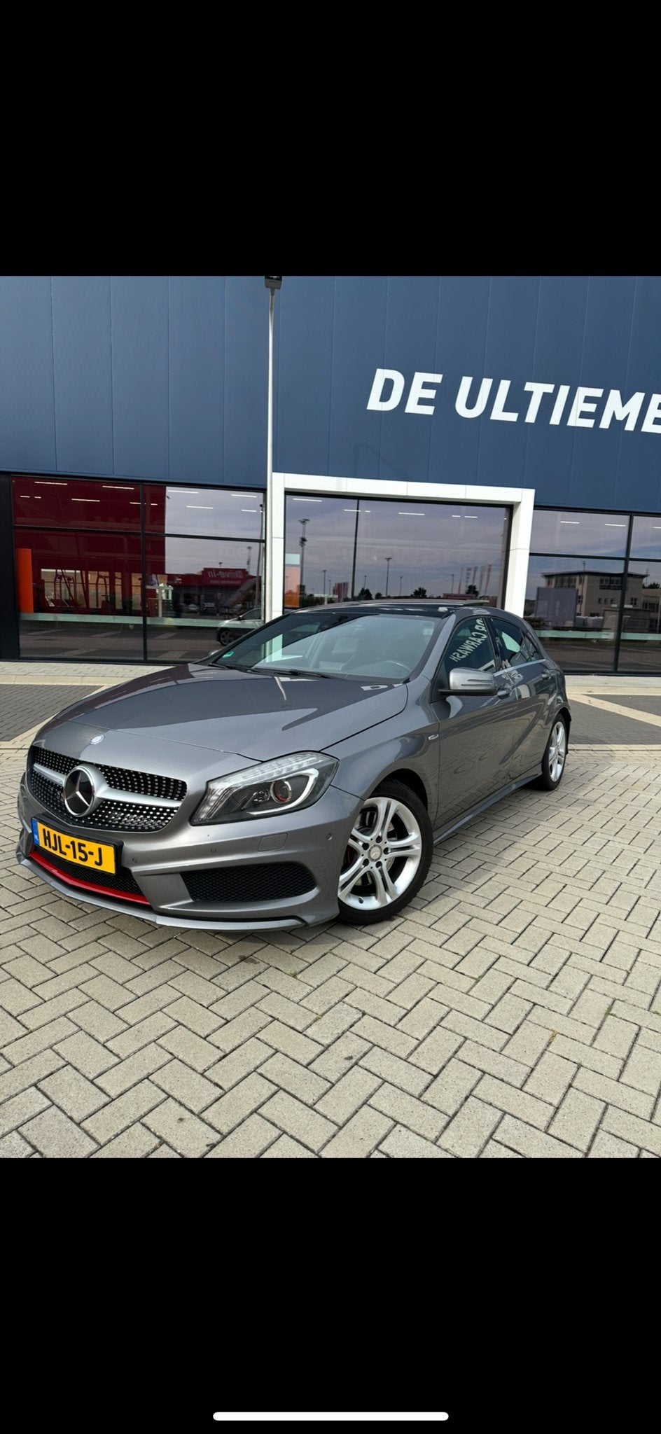 Mercedes-Benz A-Klasse A250 Sport Prestige 2015 Full Option, Auto's, Mercedes-Benz, 730 kg, 4 cilinders, 1365 kg, Adaptive Cruise Control