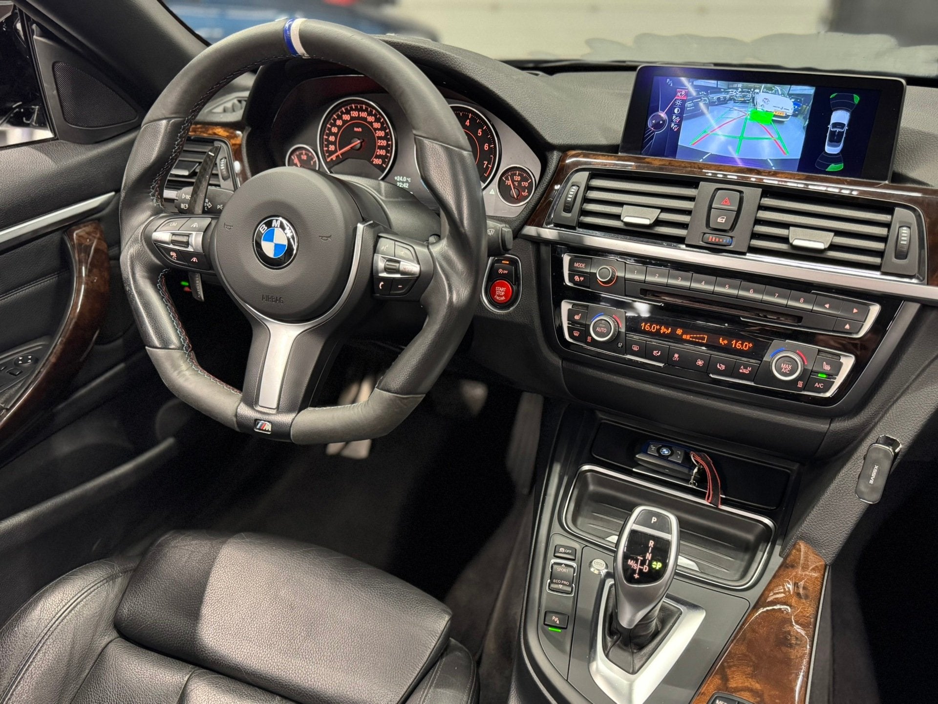 Foto 20 van BMW 4-serie Cabrio 435i M Sport 19''/HUD/NEKVERWARMING