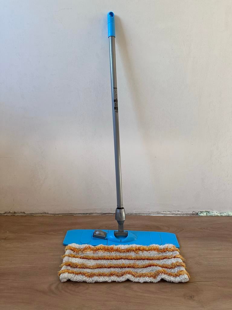 Dweil, gebruikt maar nog in goede staat, Ophalen, Mop of Dweil