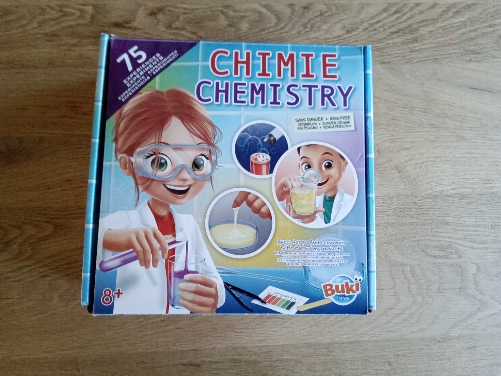 Franse Chemie Experimenteerset - 75 Experimenten, Ophalen of Verzenden, Gebruikt, Taal en Lezen