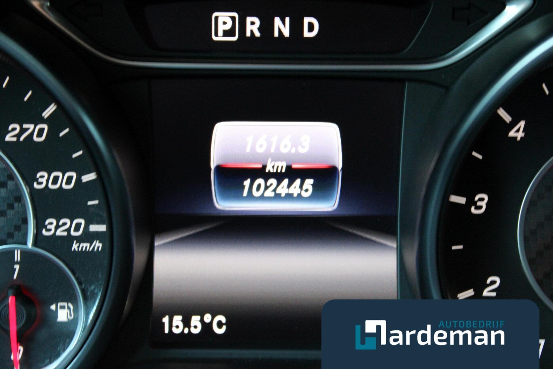 Mercedes CLA-klasse AMG 45 4MATIC|Leder|Carplay|H/K|Panorama, Automaat, CLA, Gebruikt, Euro 6
