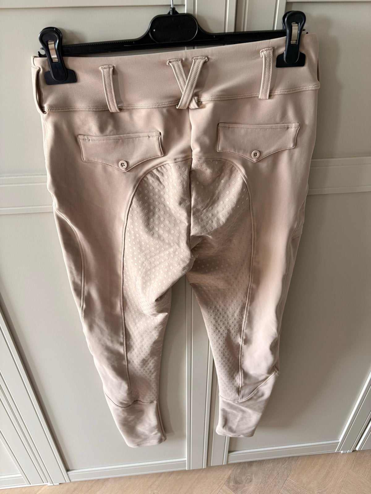 Nieuw paardrijbroek maat xl beige maya delorez model, Dieren en Toebehoren, Paardrijkleding, Ophalen of Verzenden, Nieuw, Bovenkleding