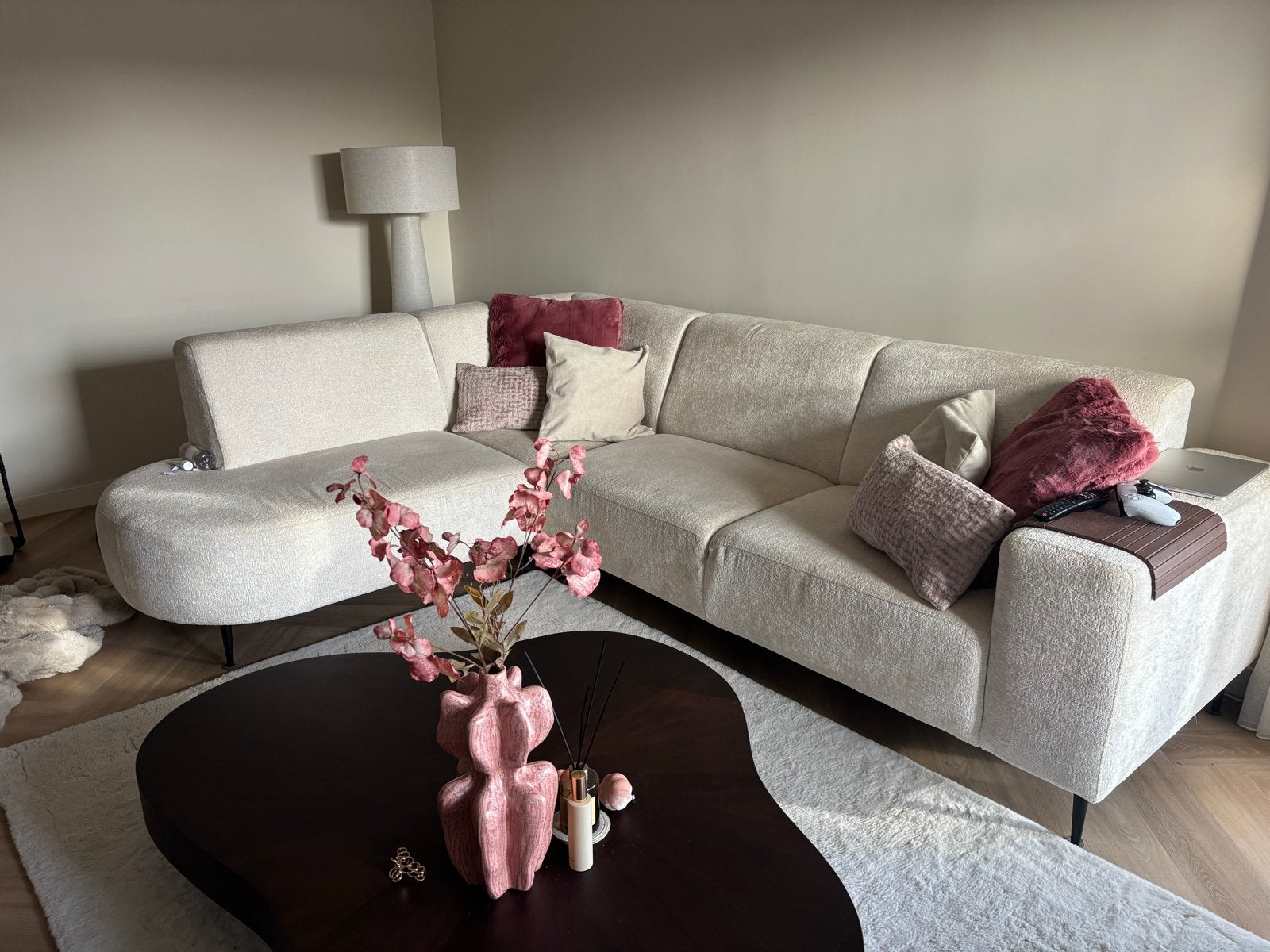 Bank Diane van Interieurwereld in zeer goede staat, Huis en Inrichting, Ophalen, 250 tot 300 cm, Hoekbank, 75 tot 100 cm