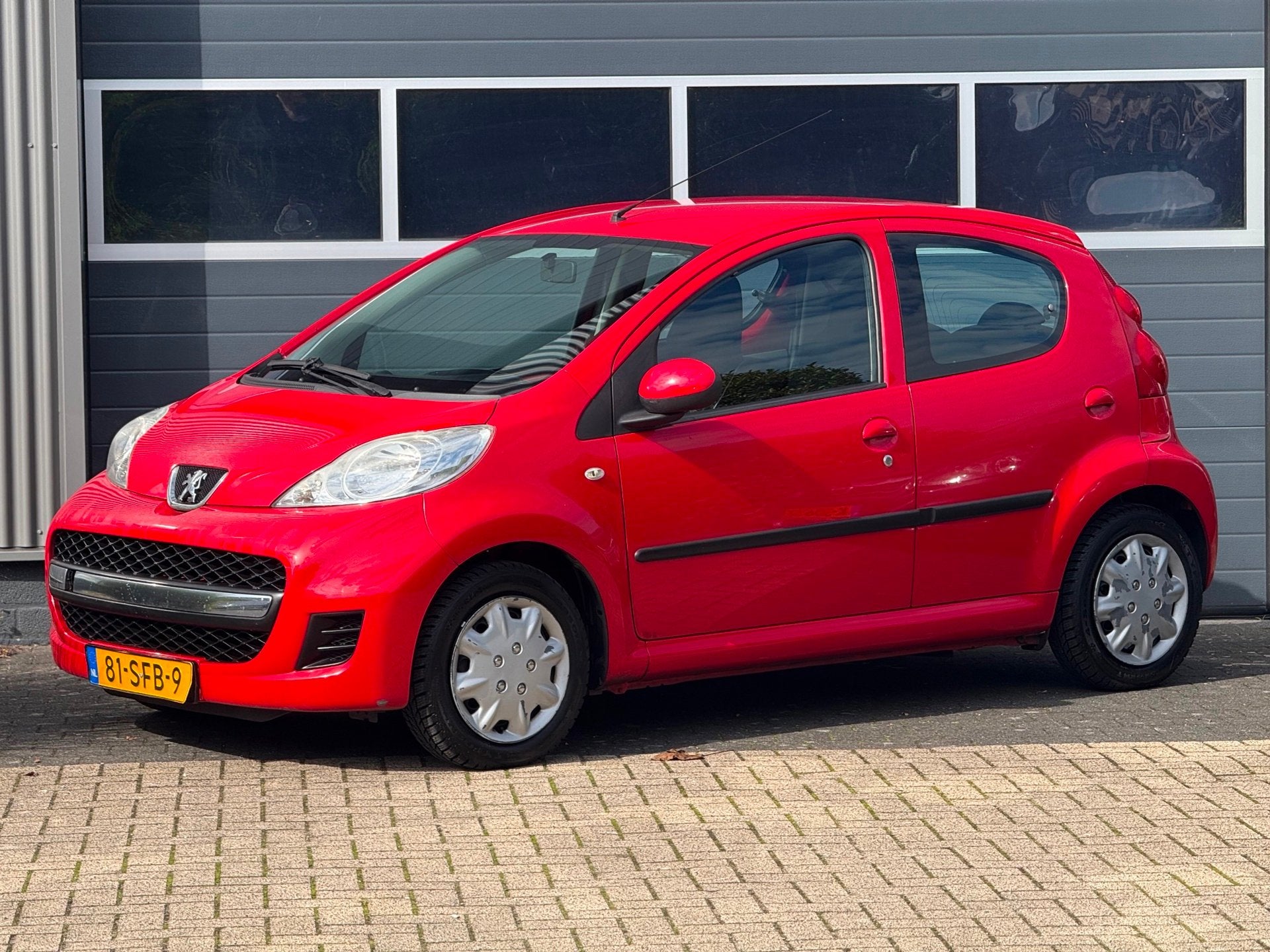 Peugeot 107 1.0-12V XS NWE APK|NAP|5-DEURS, Voorwielaandrijving, Euro 5, Stof, Gebruikt