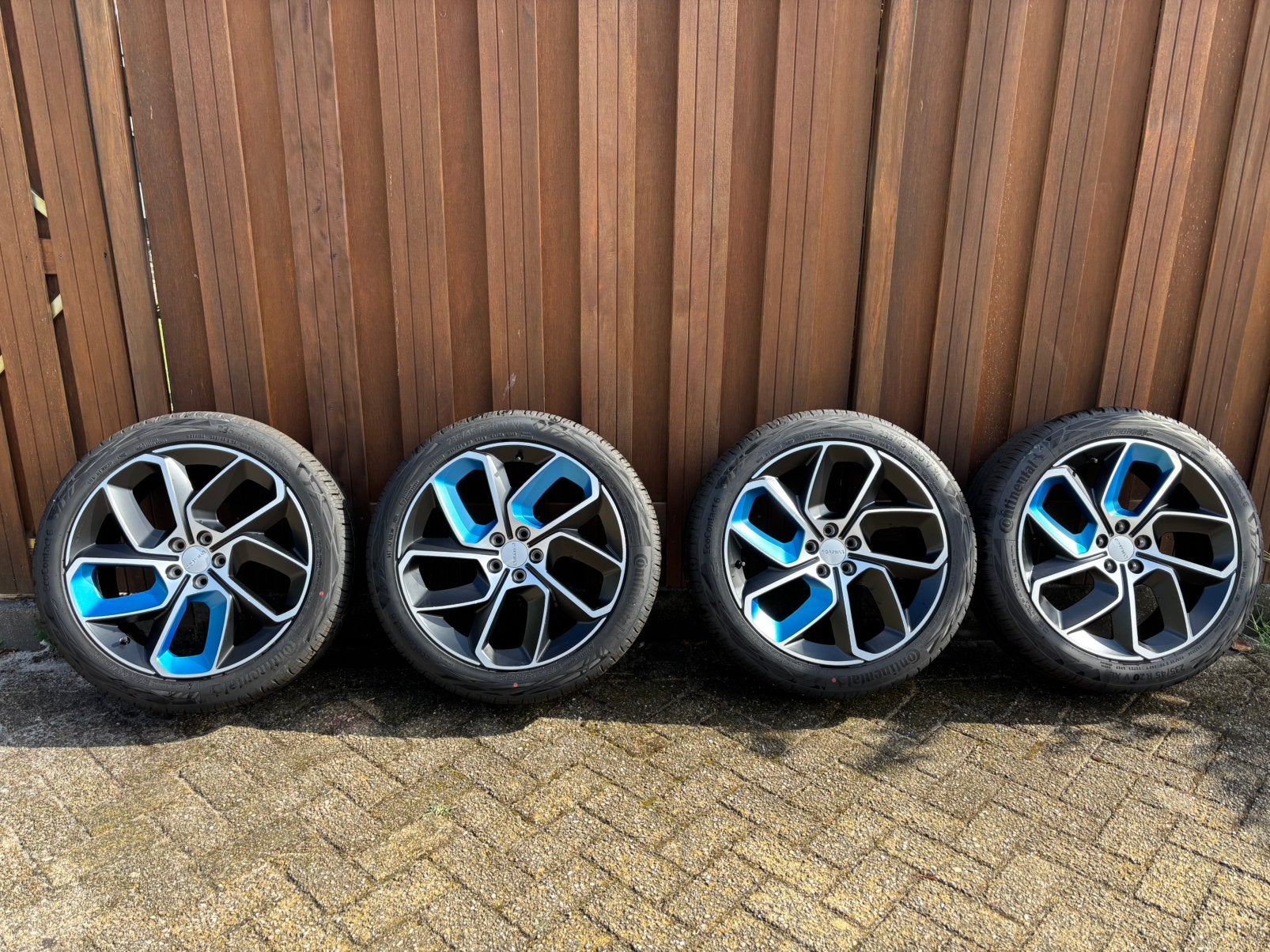 Lynk en co velgen plus zgan banden 100% schadevrij, Ophalen, Banden en Velgen, Nieuw, 235 mm