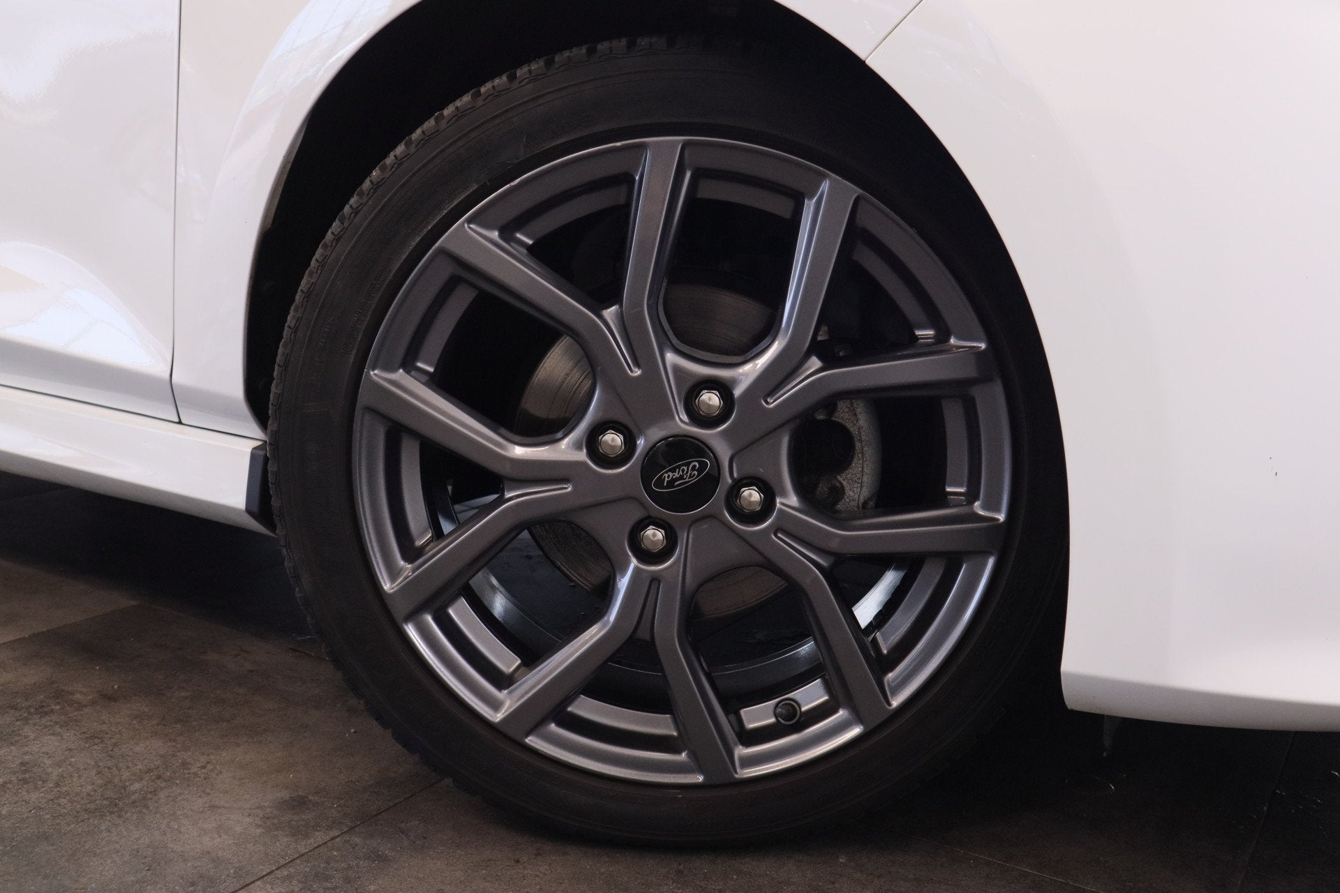 Ford Fiesta 1.0 EcoBoost Hybrid ST-Line X Keyless Camera 24, 12 maanden, Wit, Bedrijf, 19 km/l