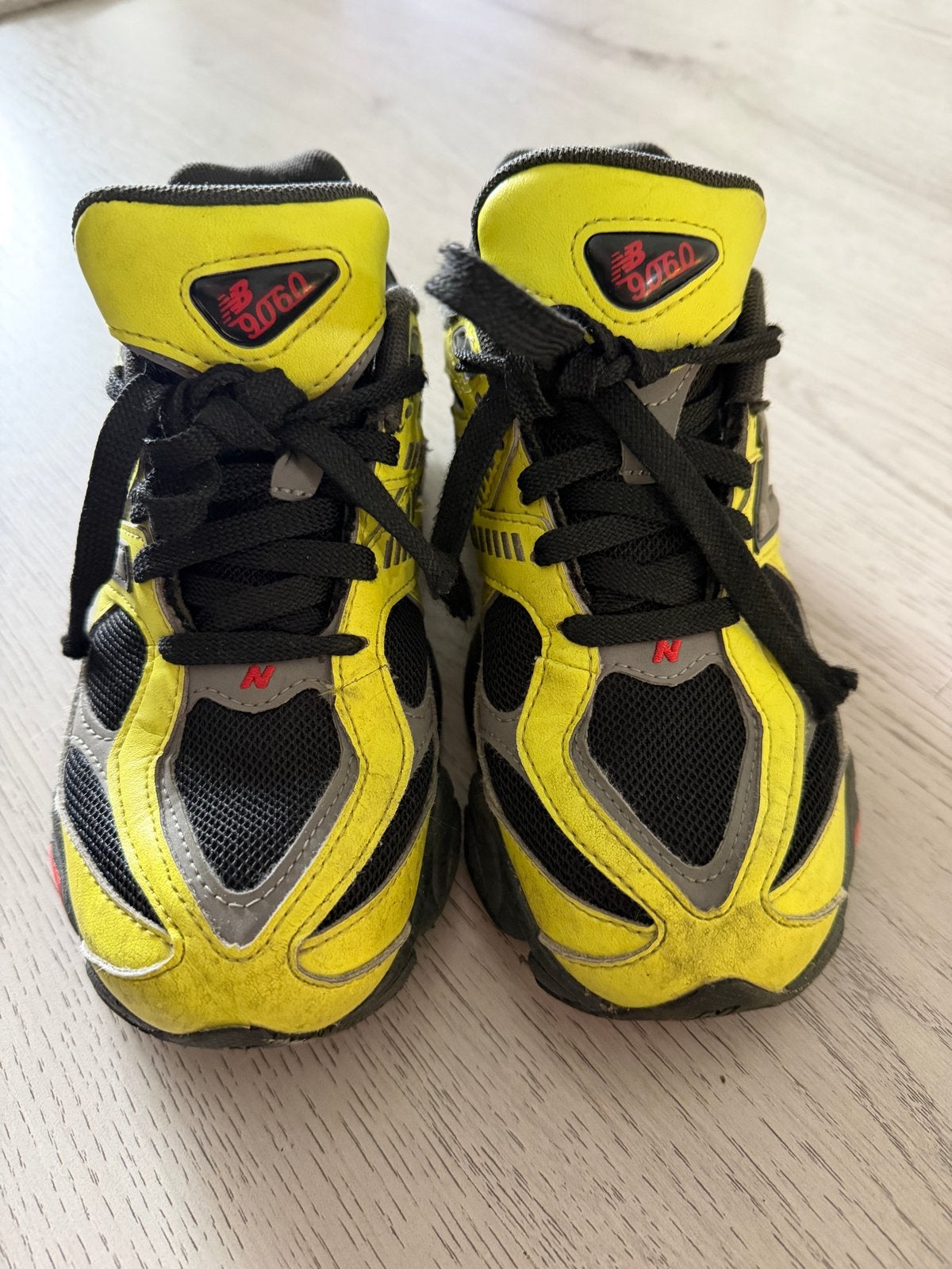 Zo goed als nieuwe New Balance schoenen (maat 37), Kinderen en Baby's, Kinderkleding | Schoenen en Sokken, Ophalen of Verzenden