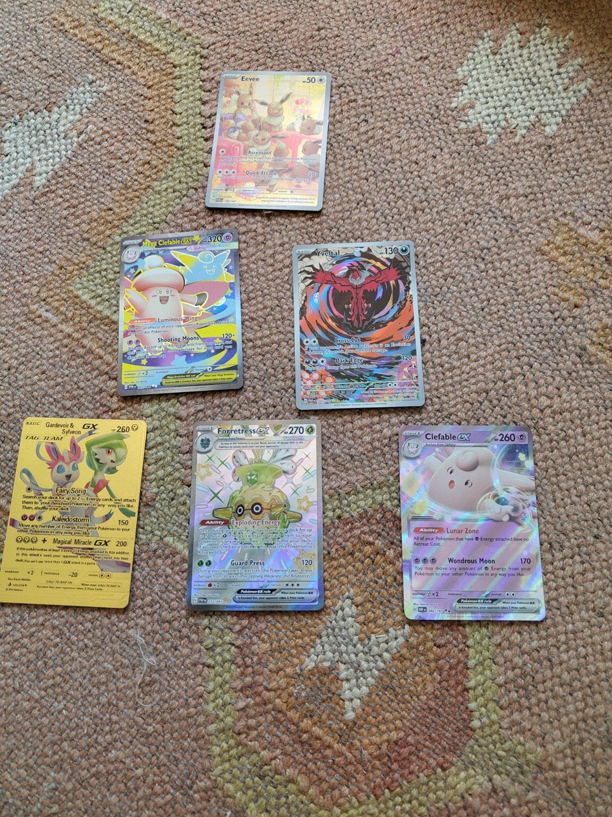 6 speciaals Pokemon kaarten waarvan een goud., Ophalen of Verzenden, Gebruikt, Meerdere kaarten, Foil