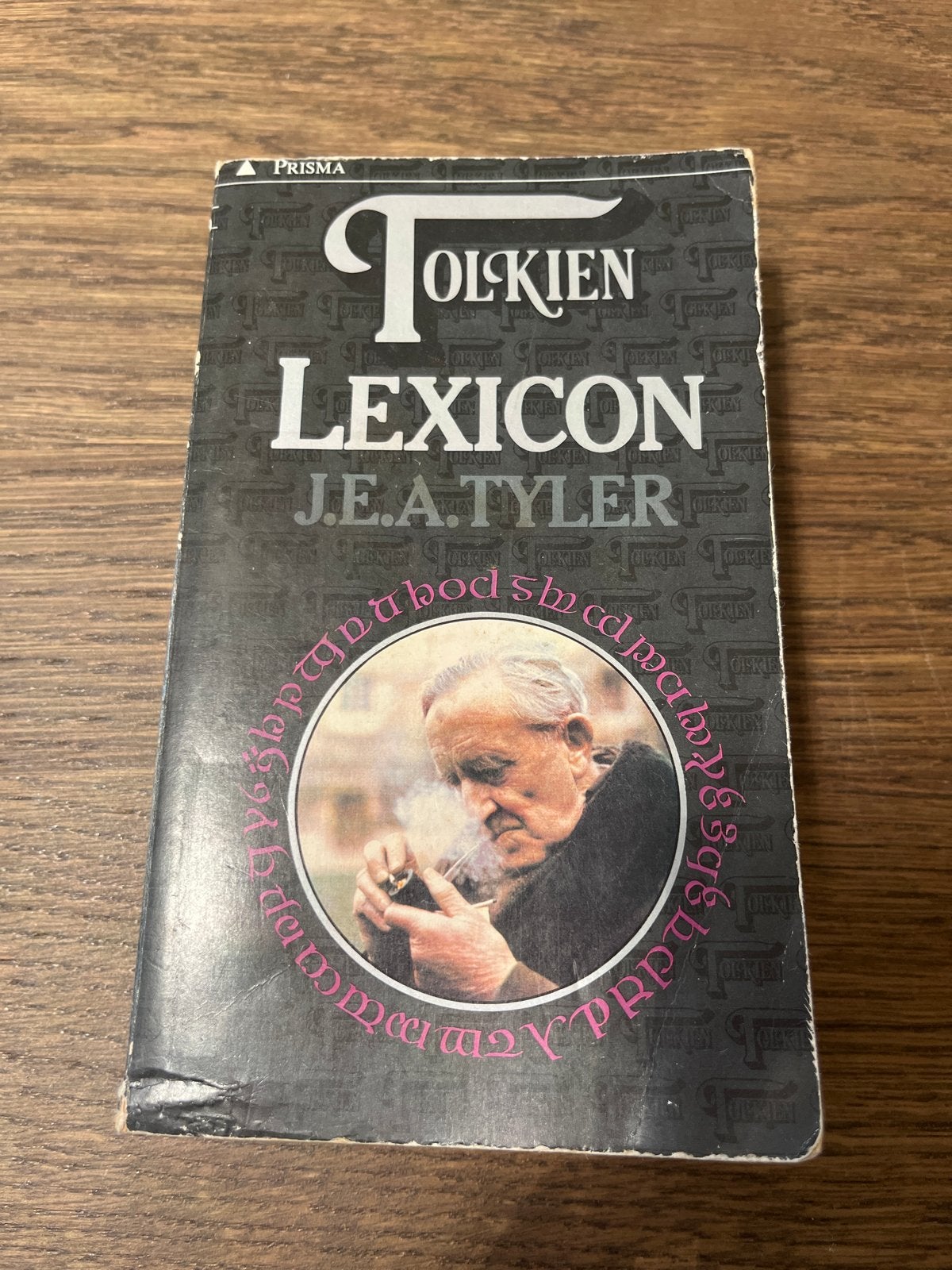 Tolkien Lexicon - J.E.A. Tyler (Prisma), Ophalen of Verzenden, Gelezen, Nederland