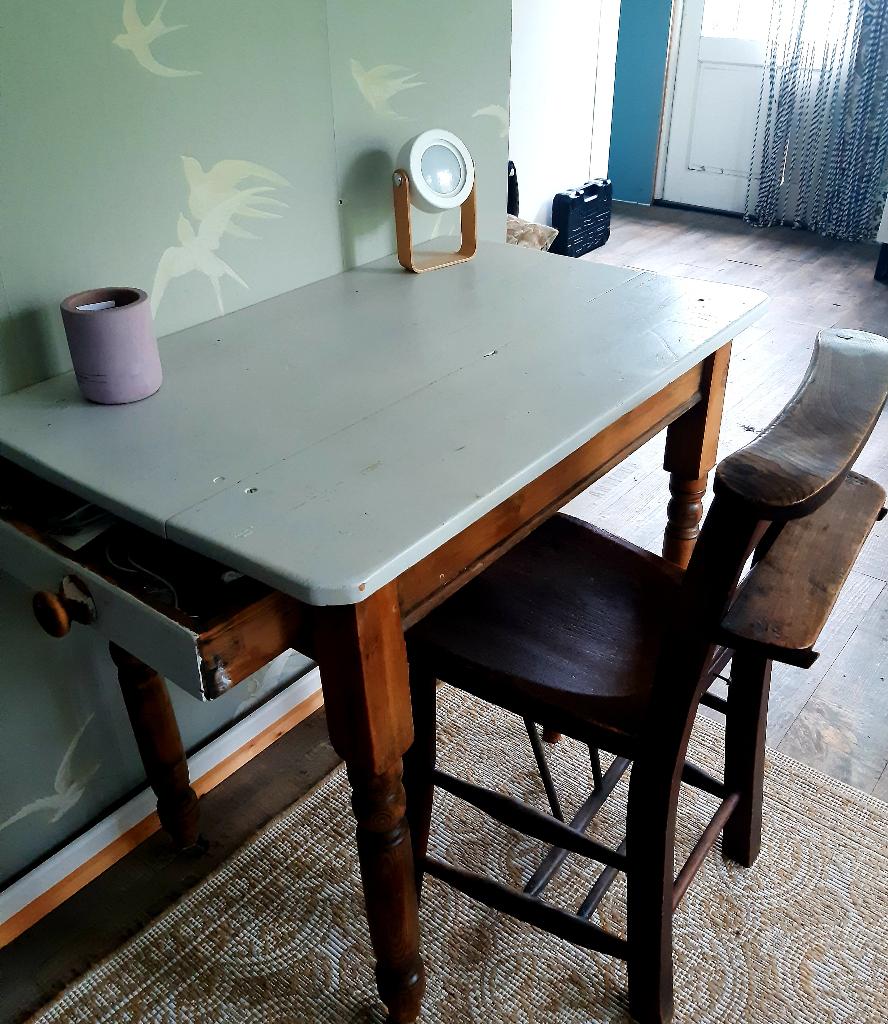 Tafeltje + stoel in één koop, Ophalen, Gebruikt, 50 tot 100 cm, Brocante