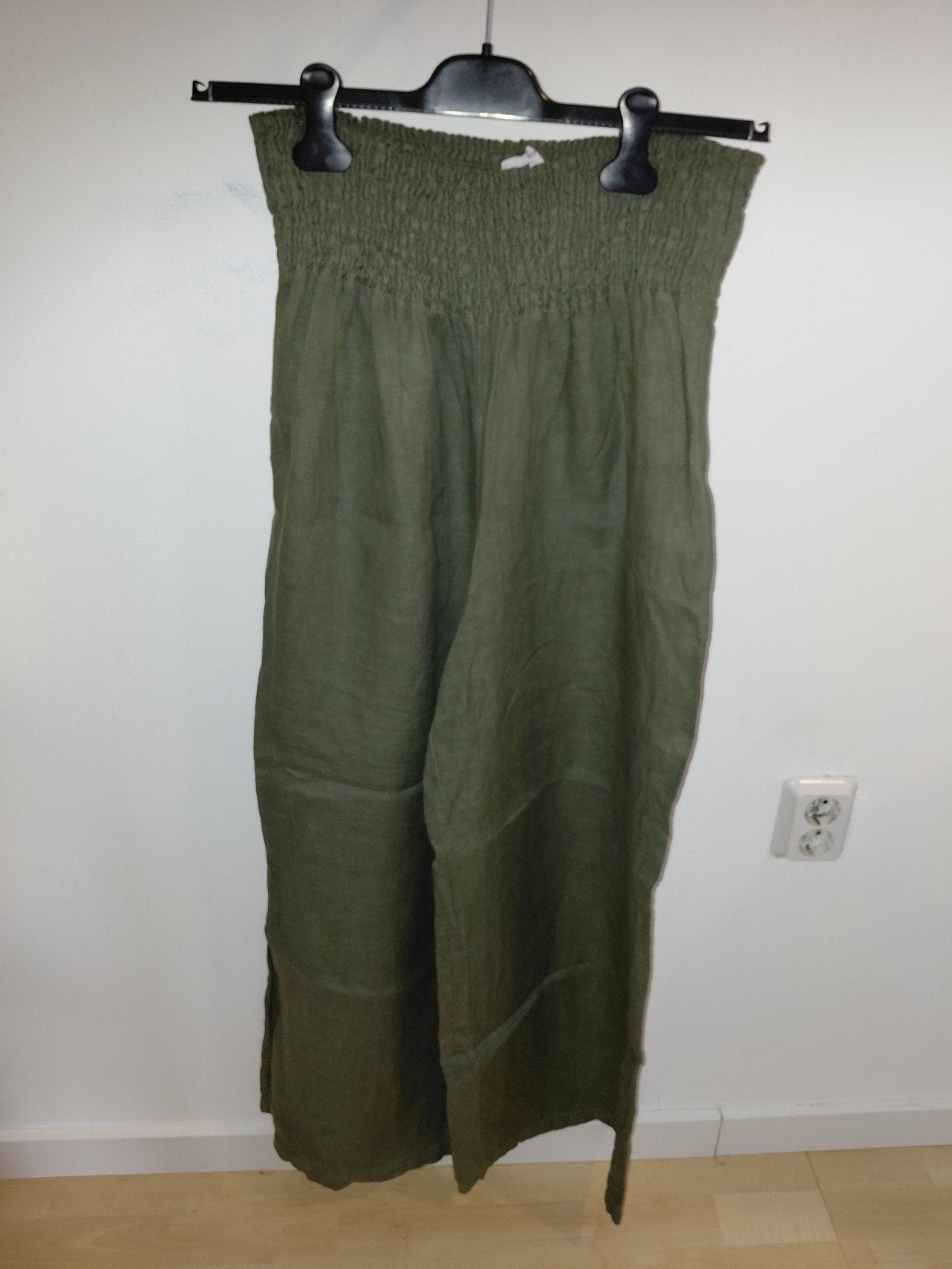 Paprika linnen wijde groene broek Maat 48 -, Ophalen of Verzenden, Zo goed als nieuw, Paprika, Broek of Spijkerbroek