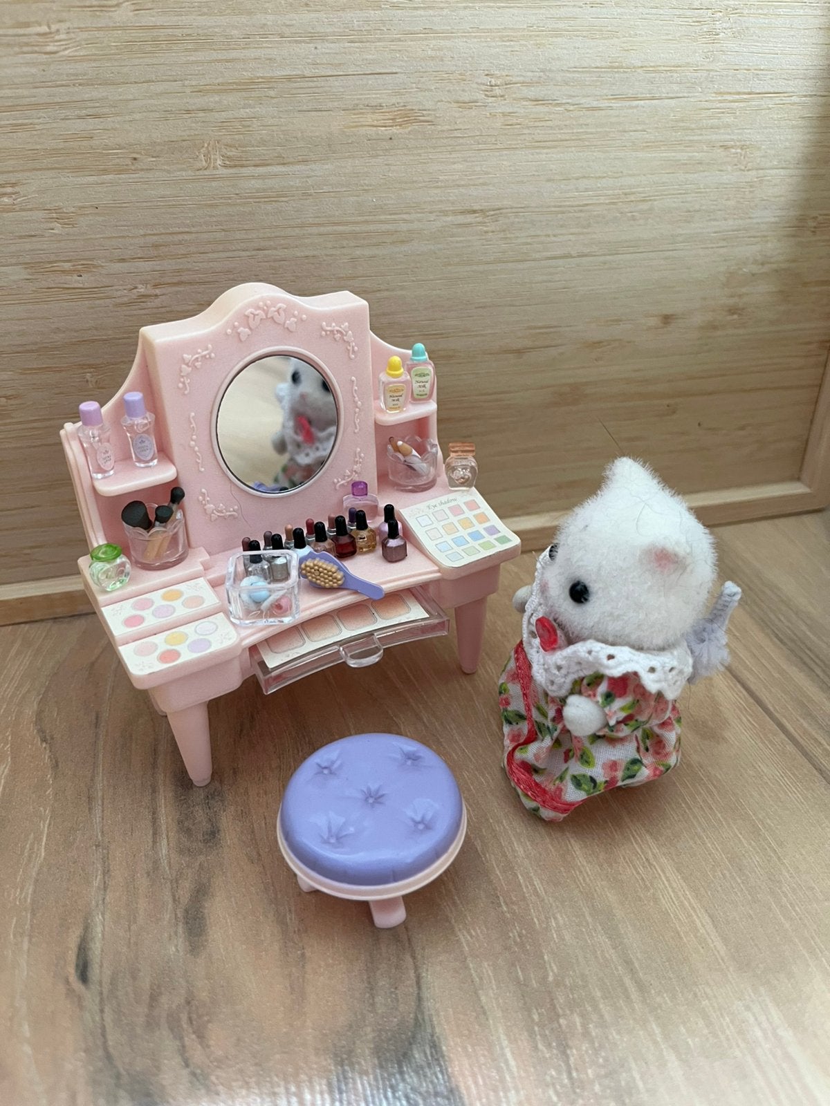 Sylvanian Families make-up tafel, Verzamelen, Ophalen of Verzenden, Zo goed als nieuw, Poppenhuis