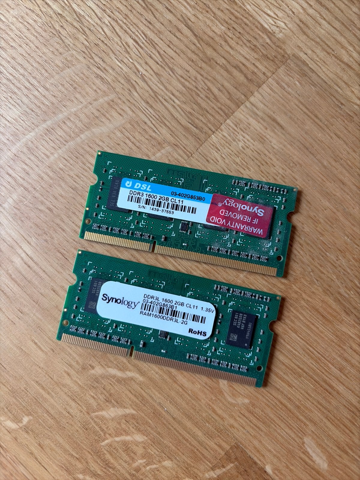 Synology DDR3L 2GB 1600MHz RAM Geheugen (2 stuks), Computers en Software, RAM geheugen, Server, DDR3, Ophalen of Verzenden, Zo goed als nieuw