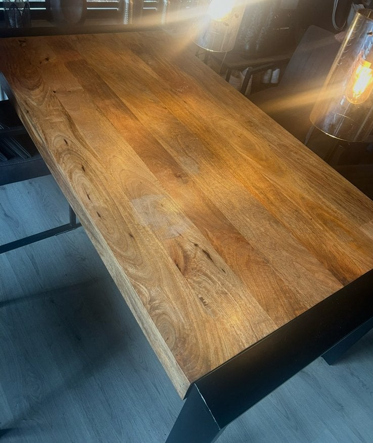 Eettafel, Ophalen, Gebruikt, 50 tot 100 cm, 150 tot 200 cm