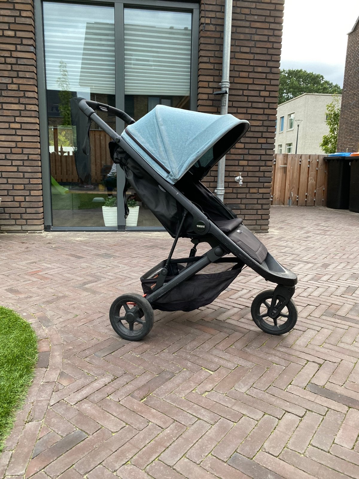Thule kinderwagen/buggy, Kinderen en Baby's, Buggy's, Ophalen, Gebruikt