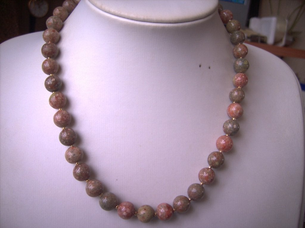 Een mooie Jaspis edelstenen ketting, Sieraden, Tassen en Uiterlijk, Antieke sieraden, Verzenden, Overige materialen, Ketting, Met edelsteen