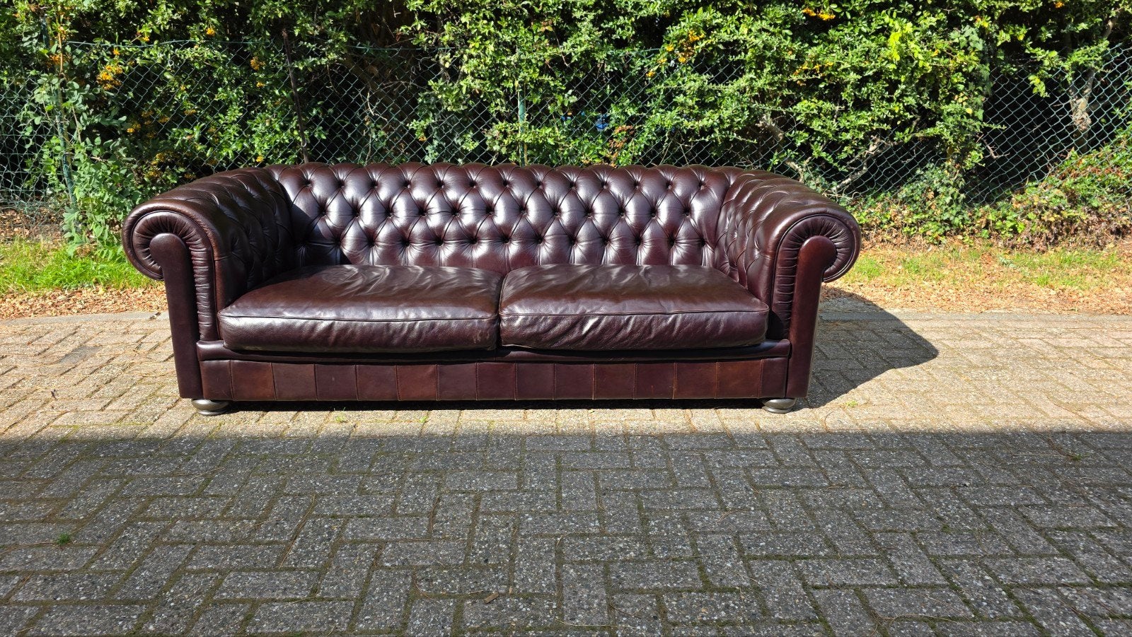 Natuzzi King 3-Zits Chesterfield – In Absolute Nieuwstaat, Natuzzi, Driepersoons, 75 tot 100 cm, Ophalen of Verzenden