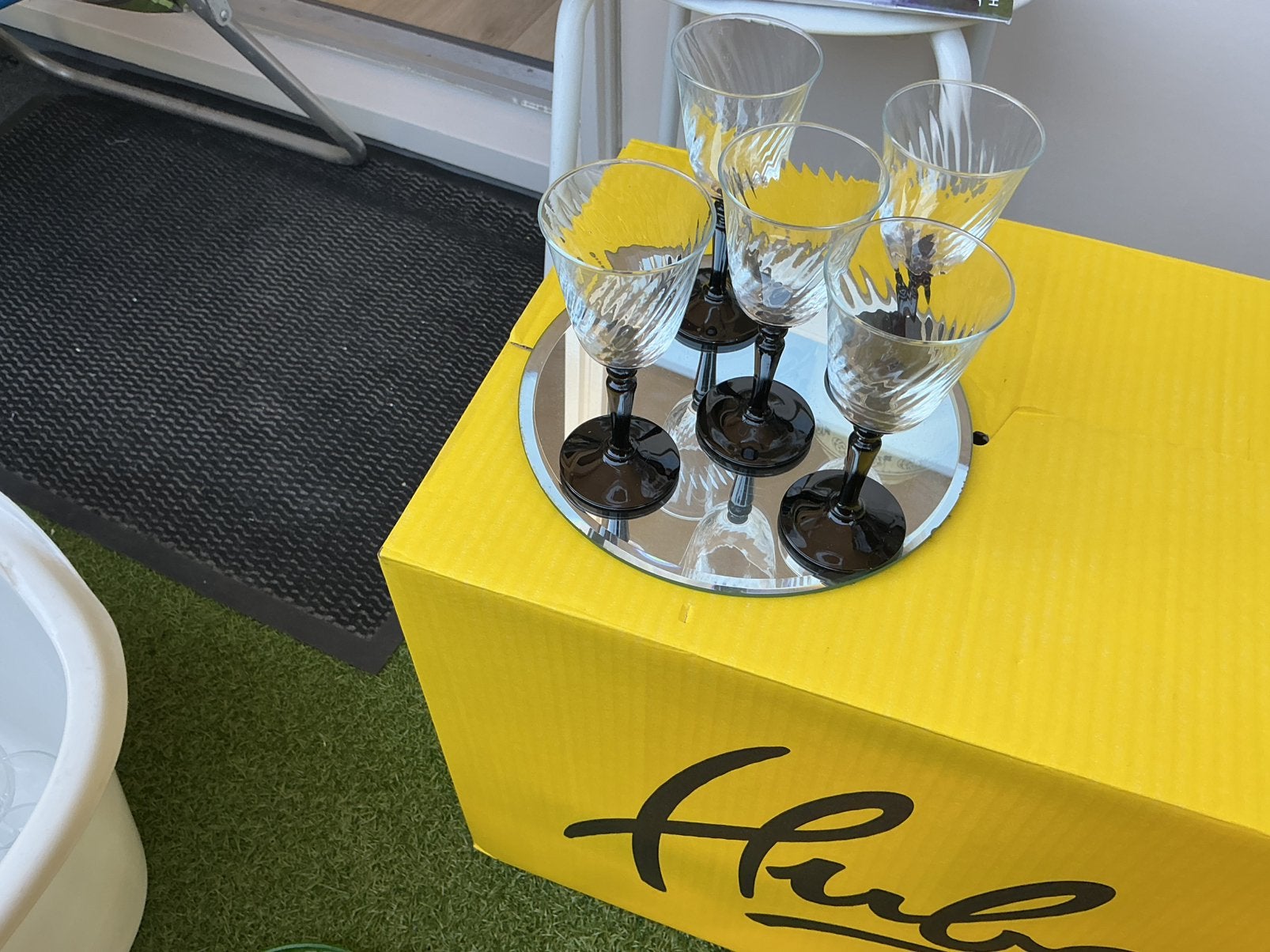 5 oude glazen, Verzamelen, Glas en Borrelglaasjes, Ophalen, Zo goed als nieuw, Borrel- of Shotglas