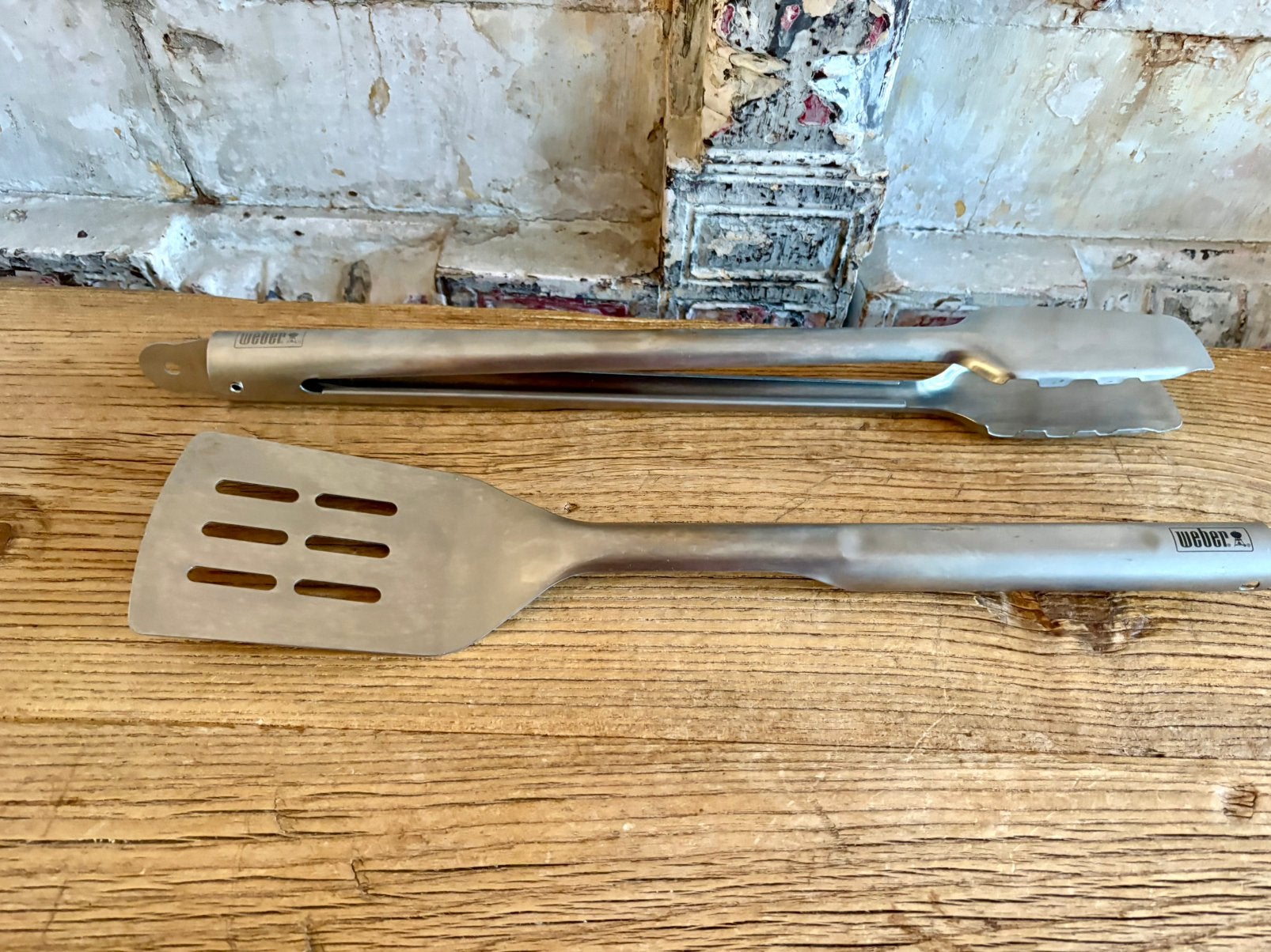 Weber BBQ gereedschapset RVS tang en spatel, Ophalen of Verzenden, Zo goed als nieuw