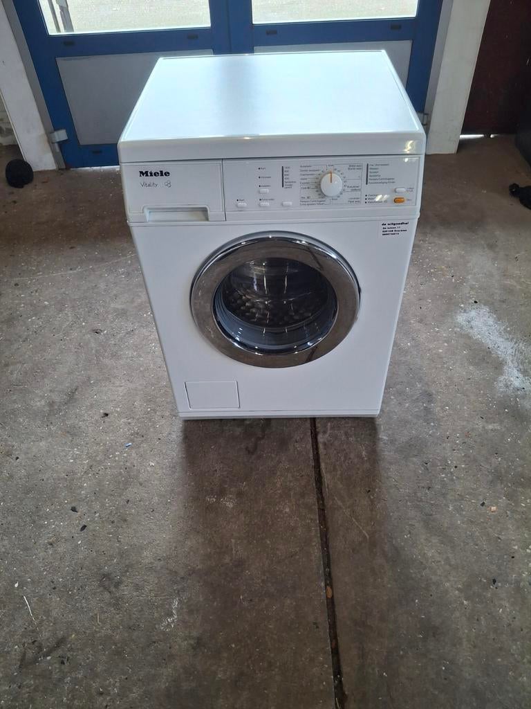 Miele Vitality W800 wasmachine, Miele, 1200 tot 1600 toeren, Gebruikt, 4 tot 6 kg
