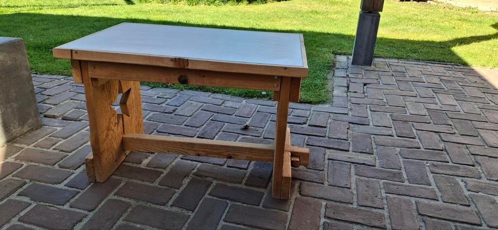 Stevige houten speeltafel / kindertafel met lade, Ophalen of Verzenden, Gebruikt