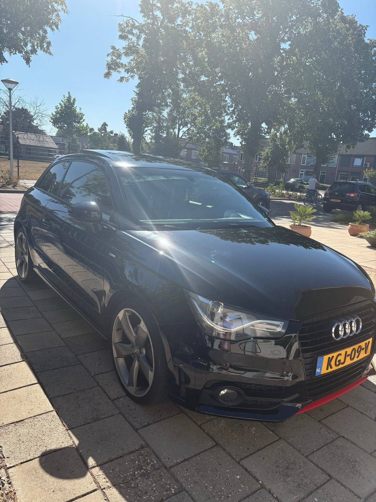 Audi A1 1.4TFSI 132KW S-tronic 2010 Zwart, A1, 4 cilinders, 1165 kg, 4 stoelen