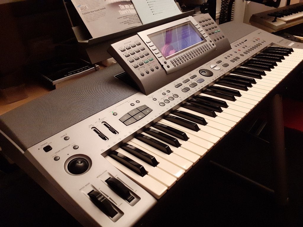 TECHNICS KN6000 update 6500=€200 +standaard voor 2 keys=€225, Ophalen, 61 toetsen, Zo goed als nieuw, Technics