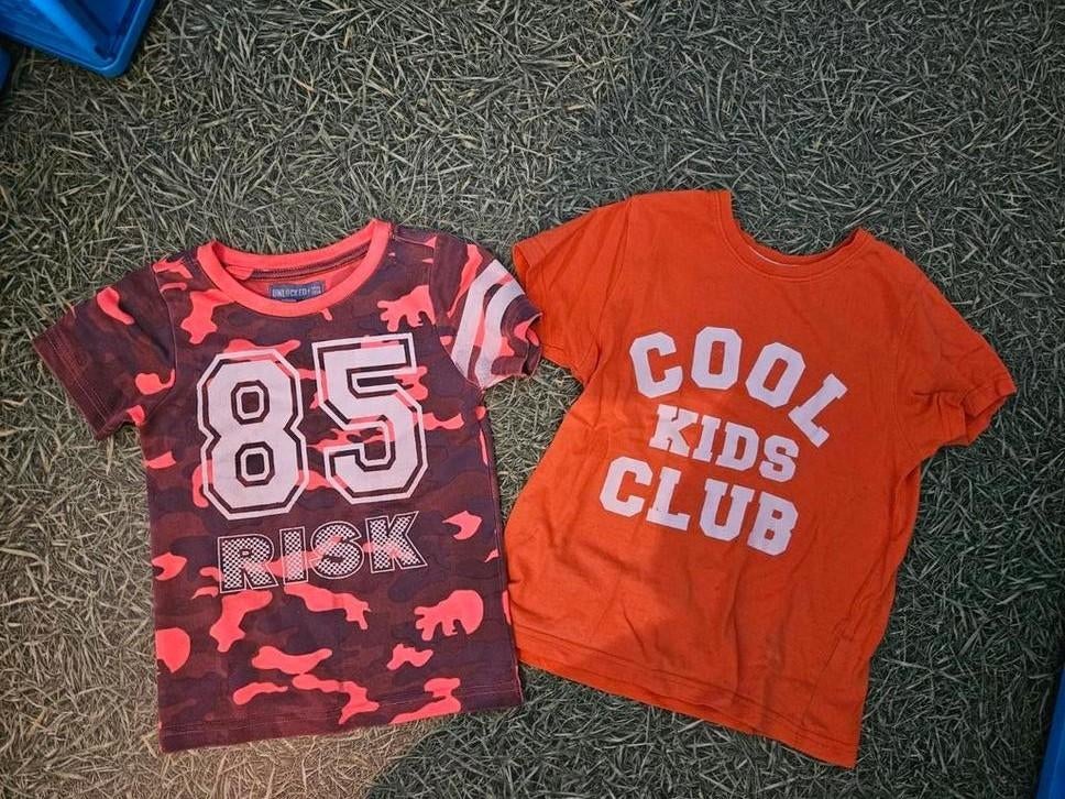 2 oranje shirts, leuk voor Koningsdag of EK/WK, Ophalen, Gebruikt, Jongen of Meisje
