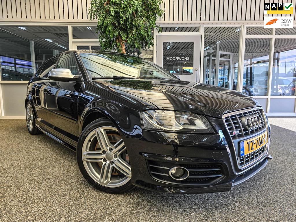 Audi S3 Sportback 2.0 TFSI Quattro Bose Leder Aut., Auto's, Audi, Automaat, 1490 kg, Gebruikt, Zwart