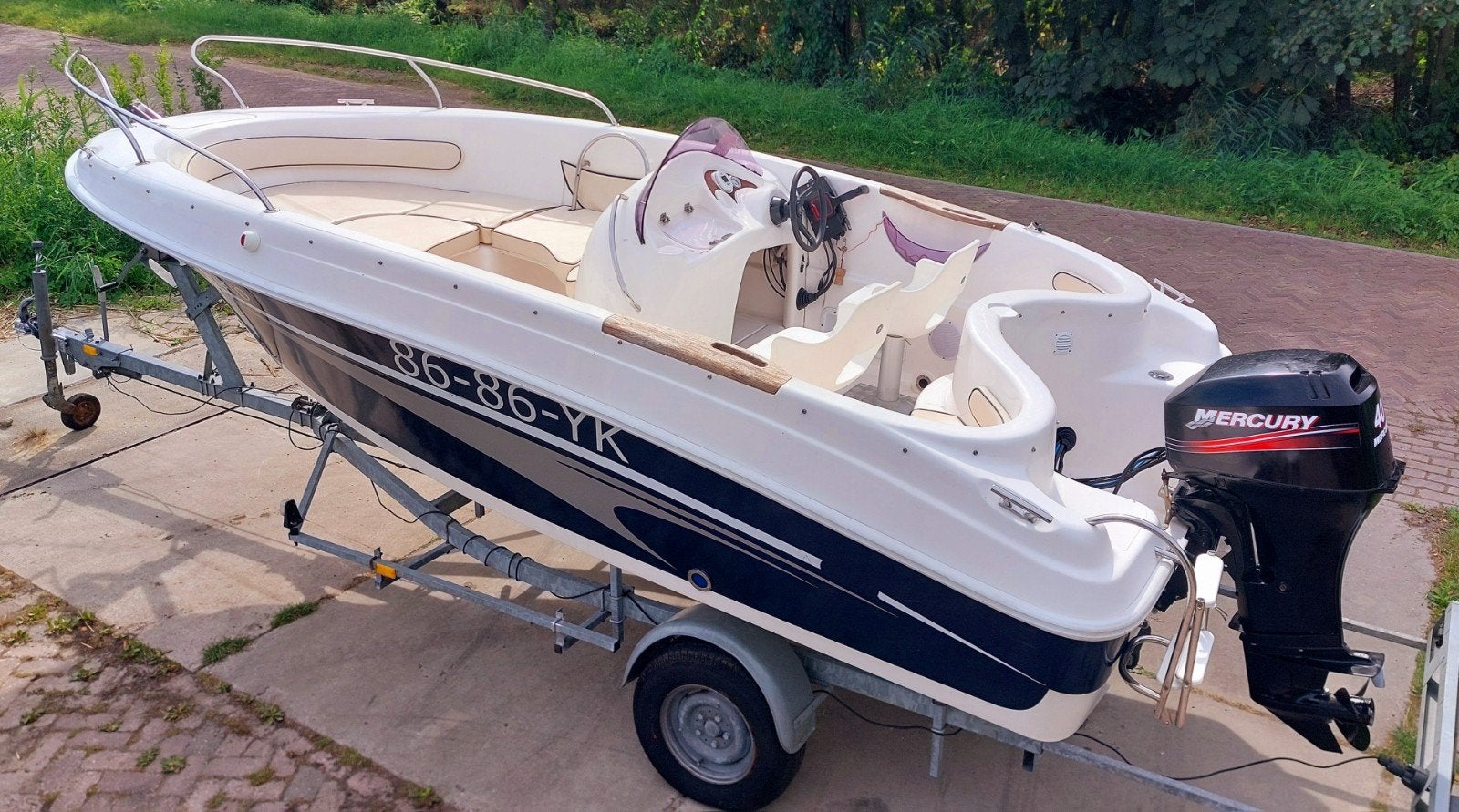 Mazury 500 met 40PK Mercury Viertakt EFI en kanteltrailer, Watersport en Boten, Ophalen, Gebruikt, 5 m, 30 tot 50 pk