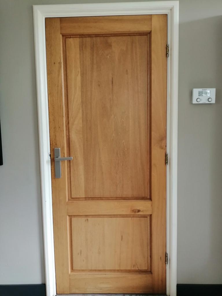 Gratis hardhouten binnendeur 201,5x83 cm (zonder beslag), Doe-het-zelf en Verbouw, Deuren en Horren, Gebruikt, 80 tot 100 cm, Binnendeur