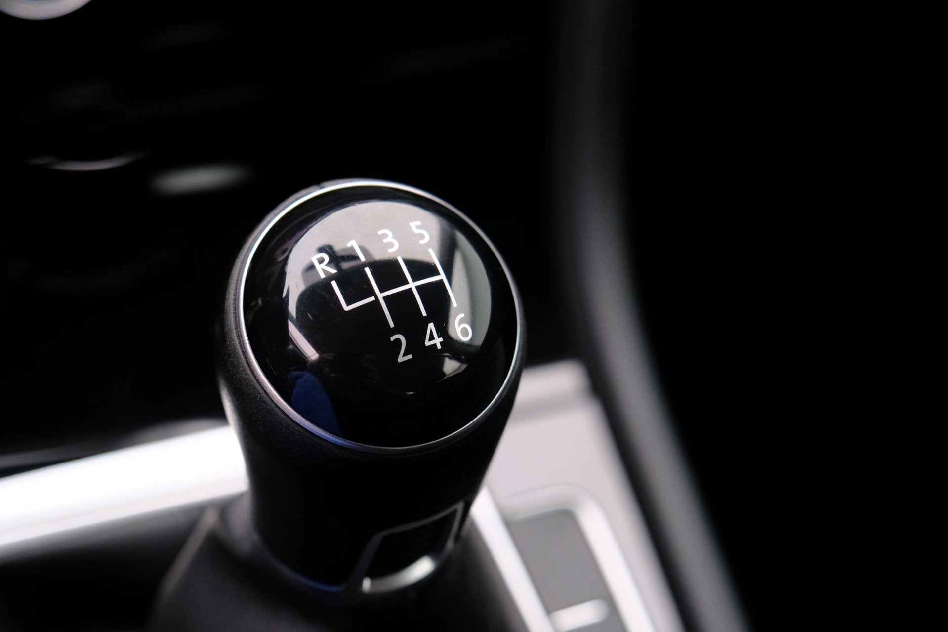 Foto 20 van Volkswagen Golf 1.5 TSI Highline Virtual Displ|CarPlay|LMV|A