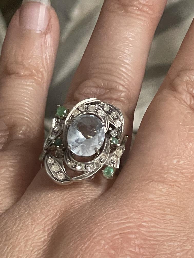 9 karaat goud en zilveren ring met topaas smaragd en kristal, 18 tot 19, Ophalen of Verzenden, Zo goed als nieuw, Nvt
