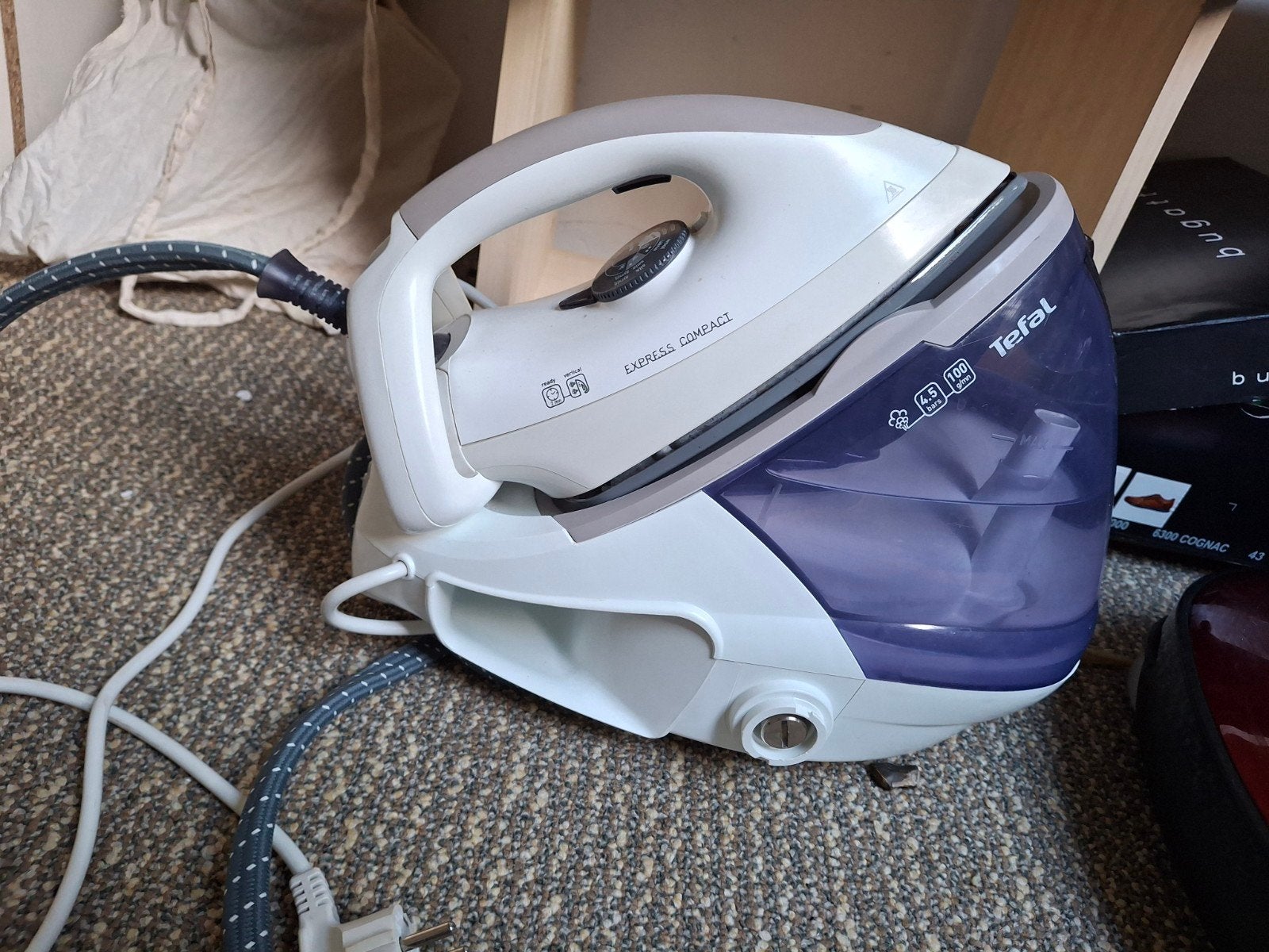 Tefal Stoomstrijkijzer - Stoomfunctie defect, Ophalen of Verzenden, Niet werkend, Strijkijzer met snoer